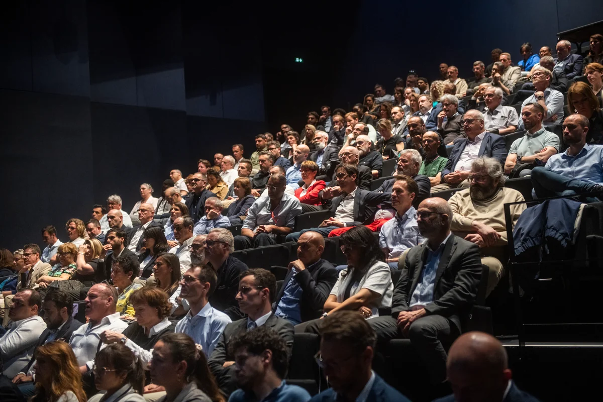 Audience during a conference in Paris